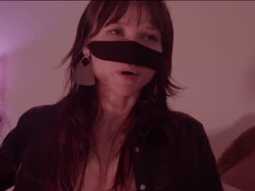 webcam girl chaturbatable image #6073103