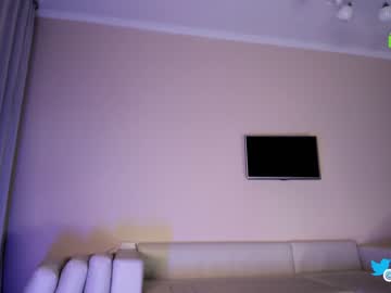 webcam girl hollyextra image #6850120