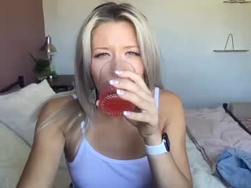 webcam girl ameliabeverly image #1295220