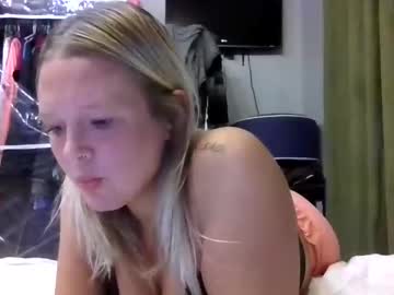 webcam girl lilmspeachhh image #3554233
