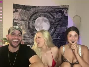 webcam couple prettypoliteladies image #4936943