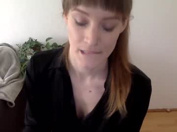 webcam girl ttrish image #4447003