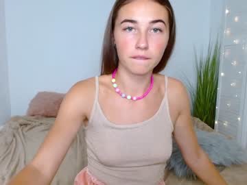 webcam girl kittycat__lovee image #2640643