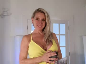 webcam girl rvlifebarbie image #3789933