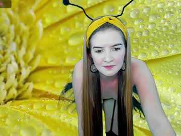 webcam girl cutenataly image #5575576