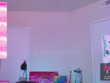webcam girl petitebrat image #3517497