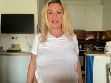webcam girl kiradivine image #4596999