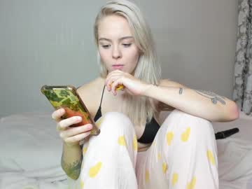 webcam girl honey_sunshine image #3038321