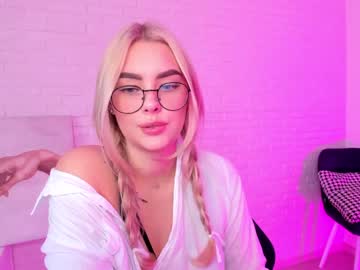 webcam girl 8a8y_nura image #1427897