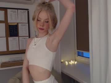webcam girl sonyaplush image #1060704