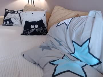 webcam girl juicy_peach88 image #1120111