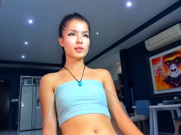 webcam girl akino_17 image #2017998