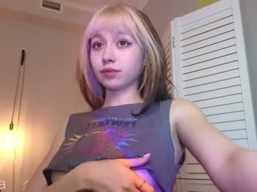 webcam girl y_u_m_i_k_a image #4261030