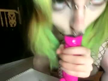 webcam girl cryptiddi3s image #3156905