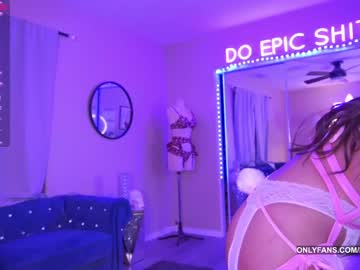 webcam girl priscillawtff image #4135931