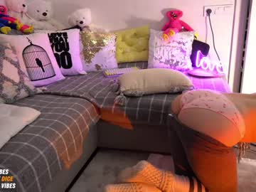webcam girl sweety_rinushka_ image #5551914