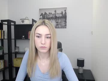 webcam girl little_e_mily image #1252014