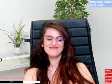 webcam girl wh4thefuck image #1163977