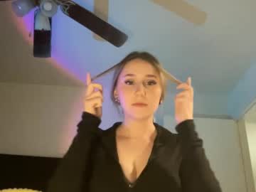 webcam girl hotandhornyhannah image #6107759