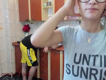 webcam couple iuliana32 image #433209