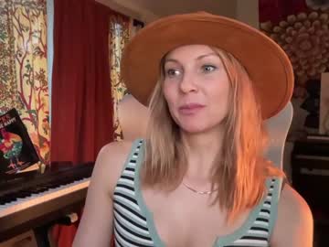 webcam girl kaileeshy image #2008316