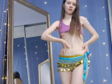webcam girl kriskras__ image #4924591