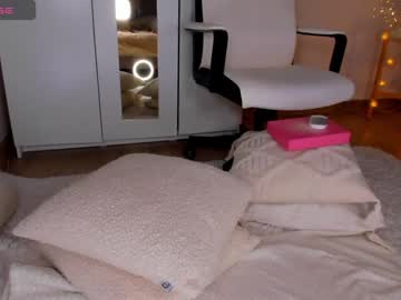 webcam girl roxy_blue_eyed_ image #6566379