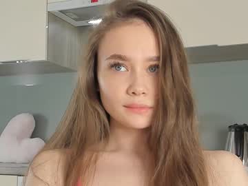 webcam girl miaaperry image #3792289