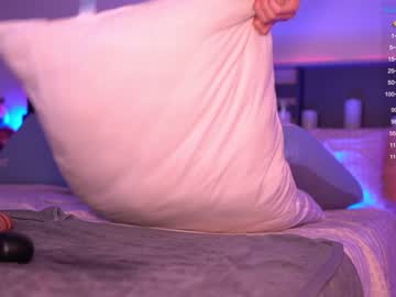 webcam girl sweetkira555 image #3889292