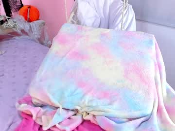 webcam girl little_effy18 image #2976456