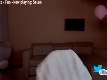 webcam girl hollyextra image #1273638