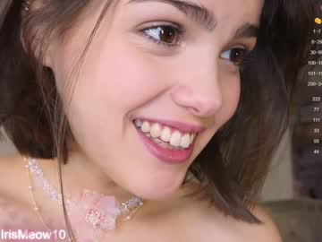 webcam girl emiliacourtney image #6355984