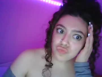 webcam girl savinajade image #3208189