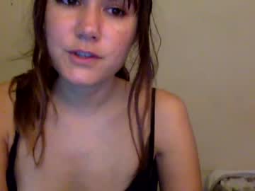 webcam girl ericarae91 image #2115256