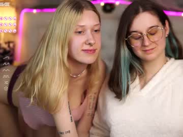 webcam couple jitoon_exe image #3501559