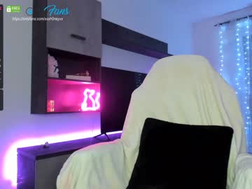 webcam girl xxxhoneyxx image #2959375