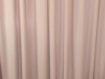webcam girl peek_in_my_window image #6916227