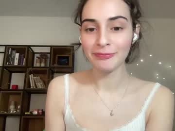 webcam girl wonderland_stia image #6209131