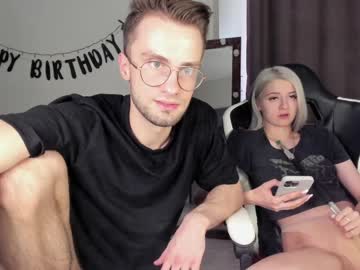 webcam couple dominant_family image #1500700