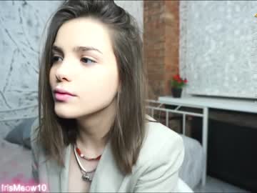webcam girl emiliacourtney image #5824821