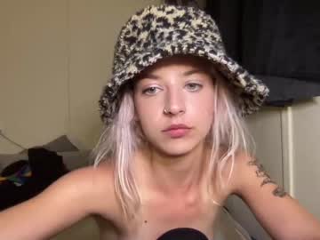 webcam couple finnbambi444 image #3108189