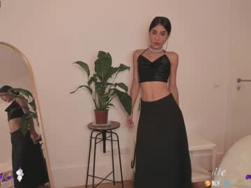 webcam girl veroniqe_lounge image #1797691