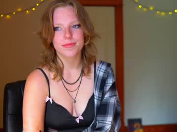 webcam girl crimsonxrapture image #2221031