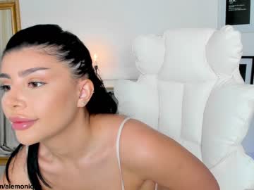 webcam girl moniqueeass image #6876023