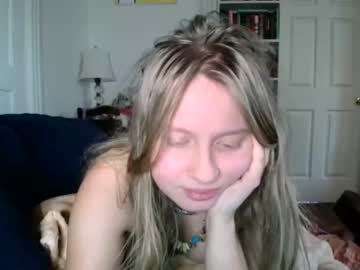 webcam girl scartit image #784309