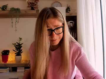 webcam girl bestgirl_ofthe_neighborhood image #3666680