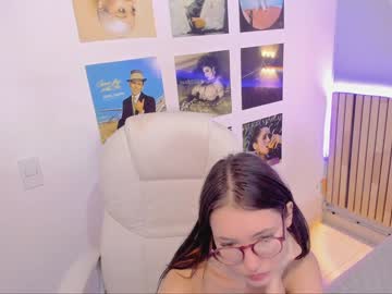 webcam girl little_effy18 image #5783805