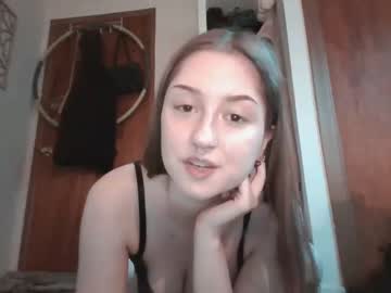 webcam girl savannah7dp9 image #5760857