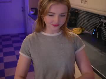 webcam girl lucydelovely image #3426596