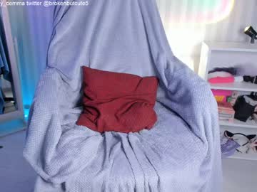 webcam girl broken_but_cute image #267031